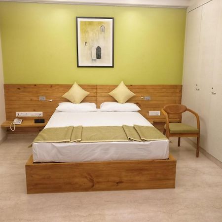 Arman, The Green B&B Nueva Delhi Exterior foto
