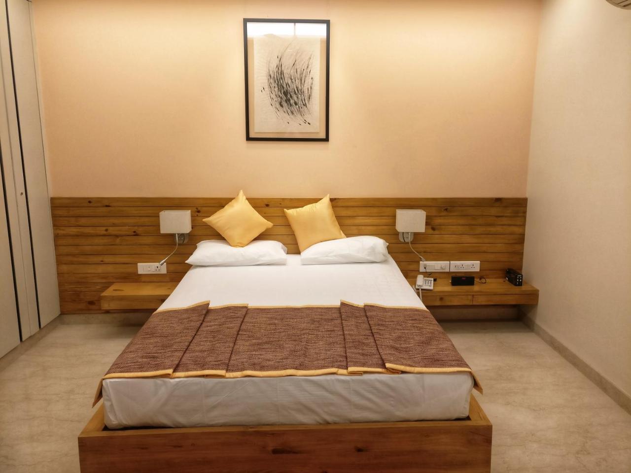 Arman, The Green B&B Nueva Delhi Exterior foto